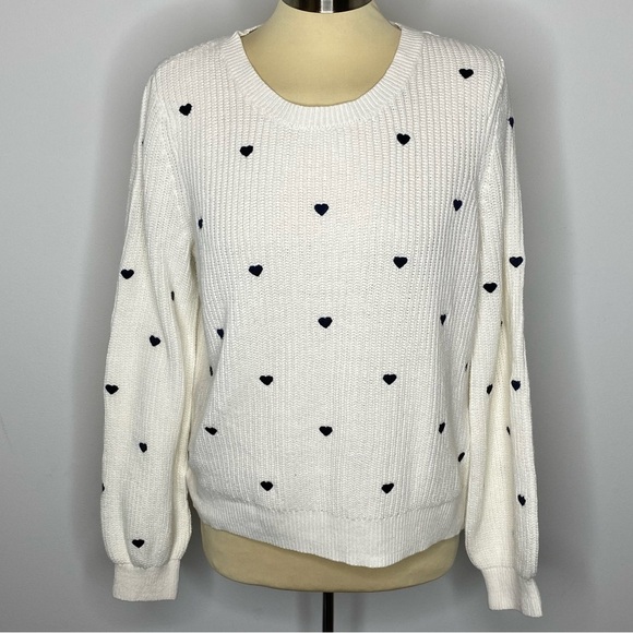 Lucky Brand Sweaters - Lucky Brand White and Navy Blue Embroidered Heart Sweater